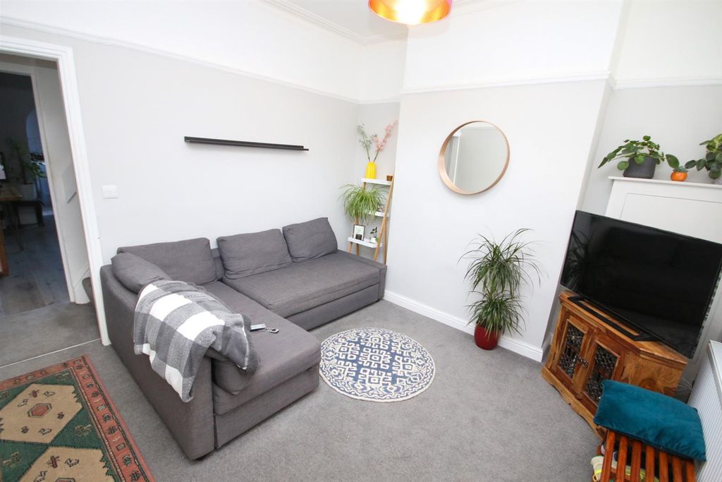 Property photo 3 of 11 Img_8500.Jpg