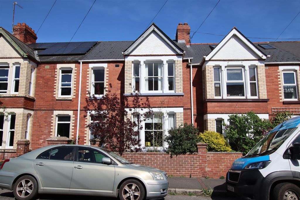 Property photo 1 of 15 Front.Jpg