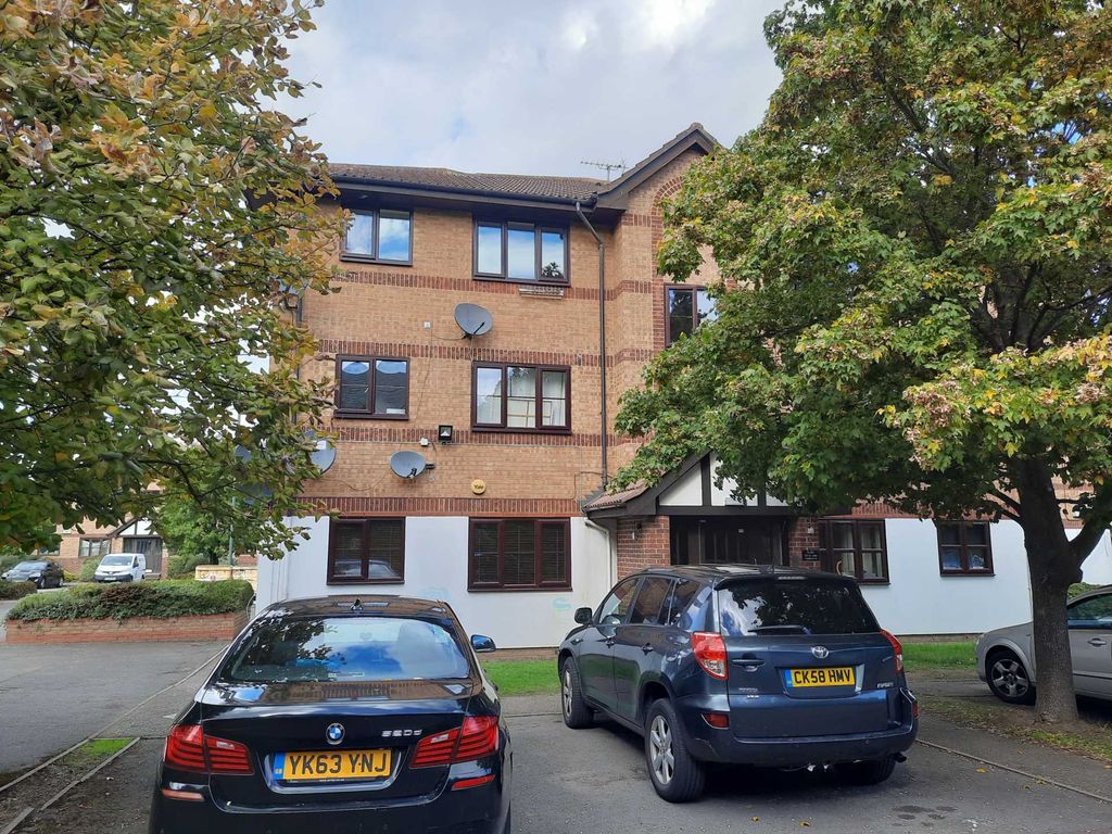 Property photo 1 of 8