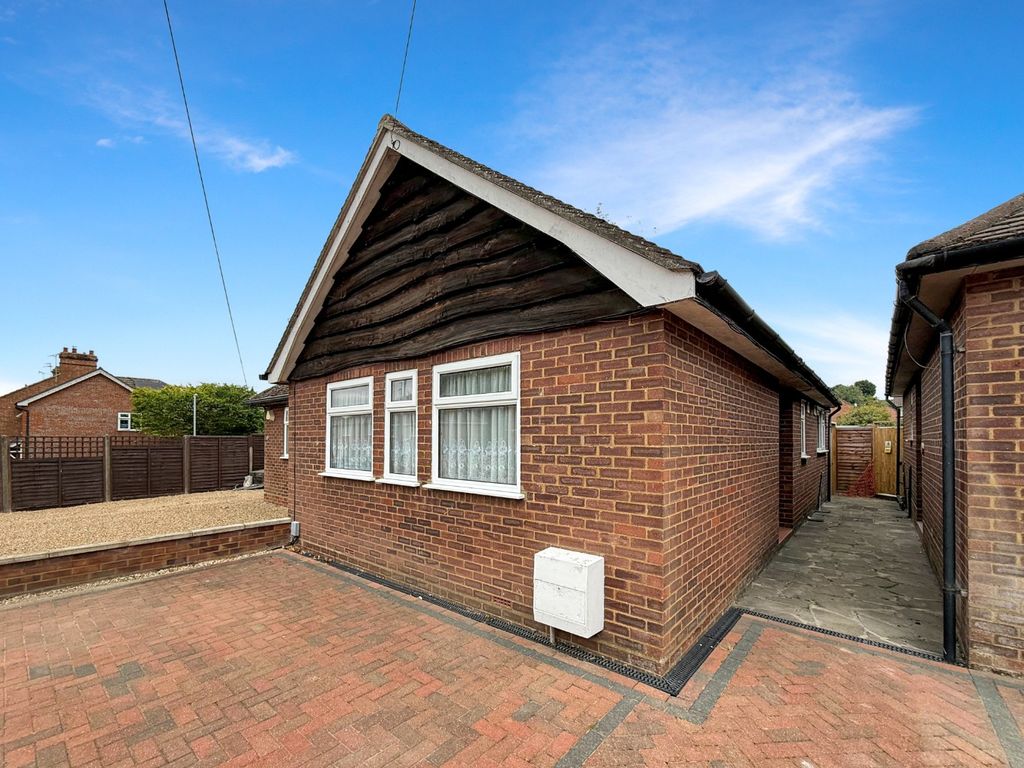 Property photo 1 of 12 4428810