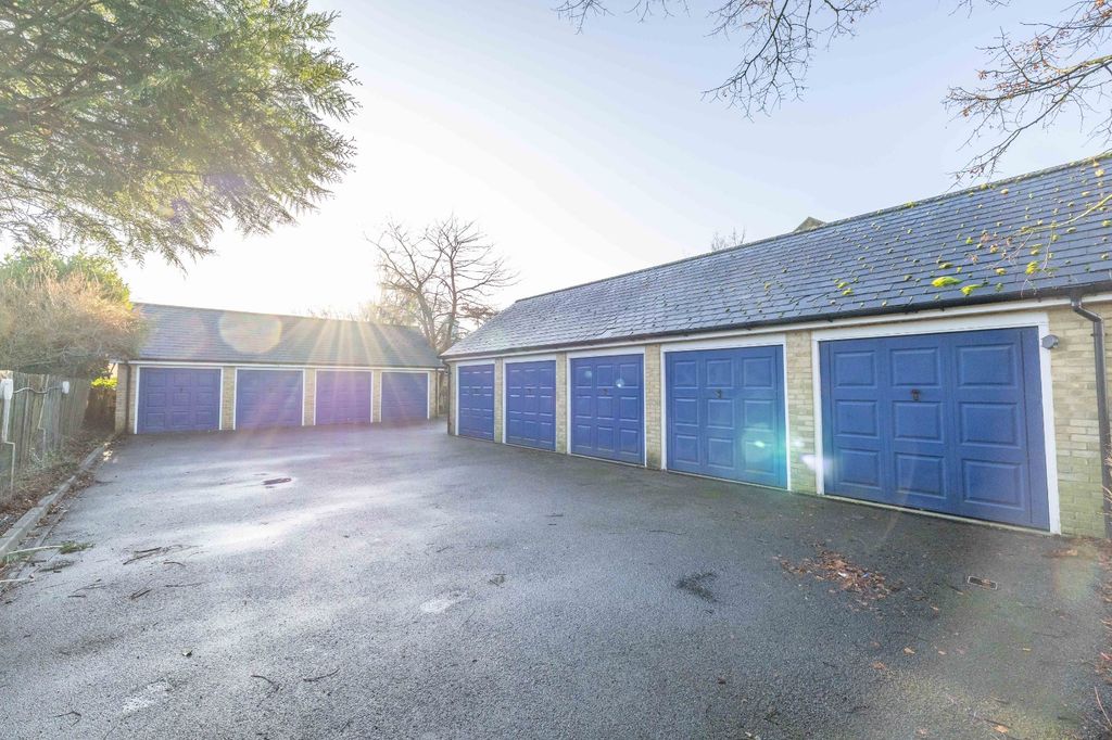 Additional image 13 of 2 bed flat for saleAinsley Way, Chartham, Canterbury CT4