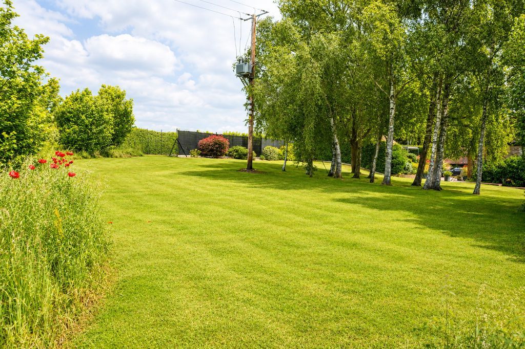 Property photo 2 of 46 Photo 10