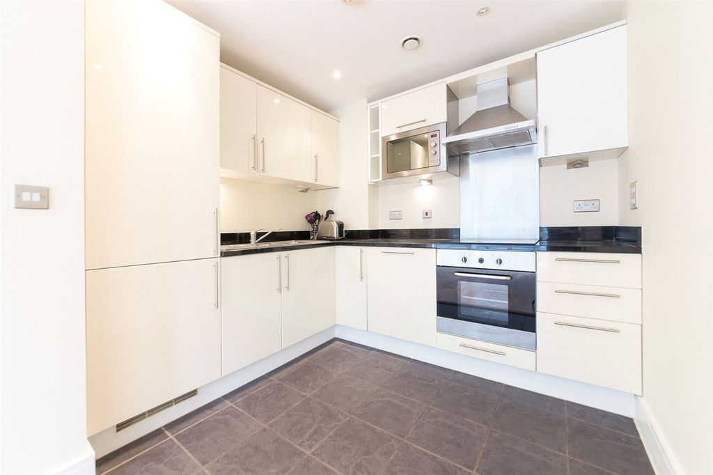 Property photo 2 of 14 Picture No. 01