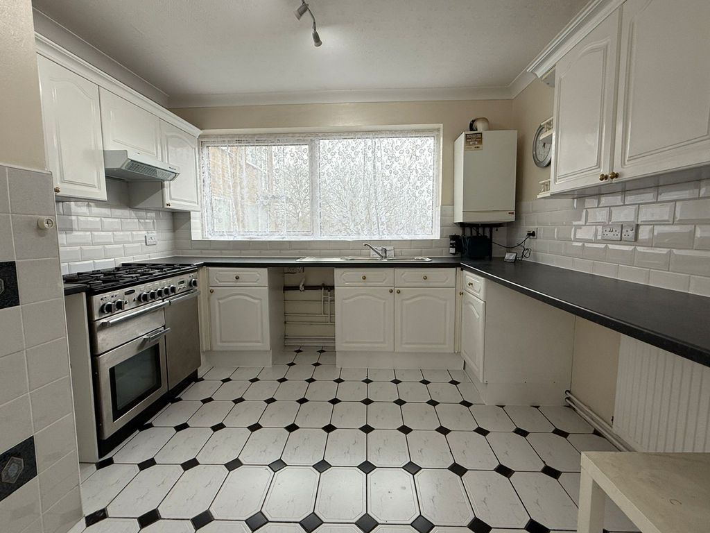 Property photo 2 of 9 Gallery