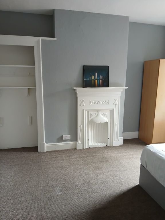 Property photo 2 of 4