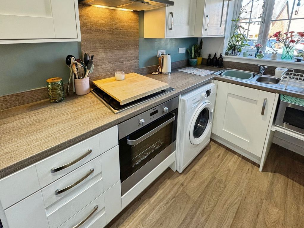 Property photo 3 of 11 Photo 7