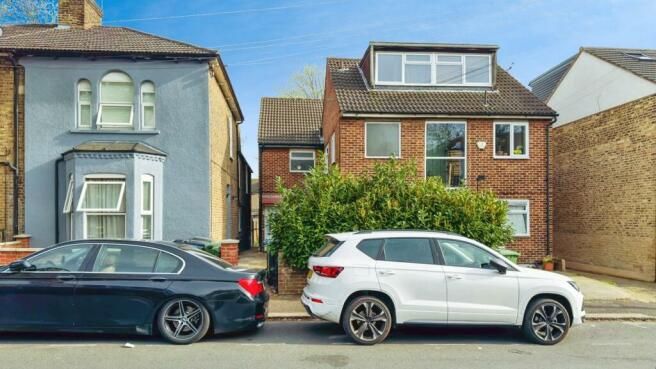 Property photo 1 of 11 1