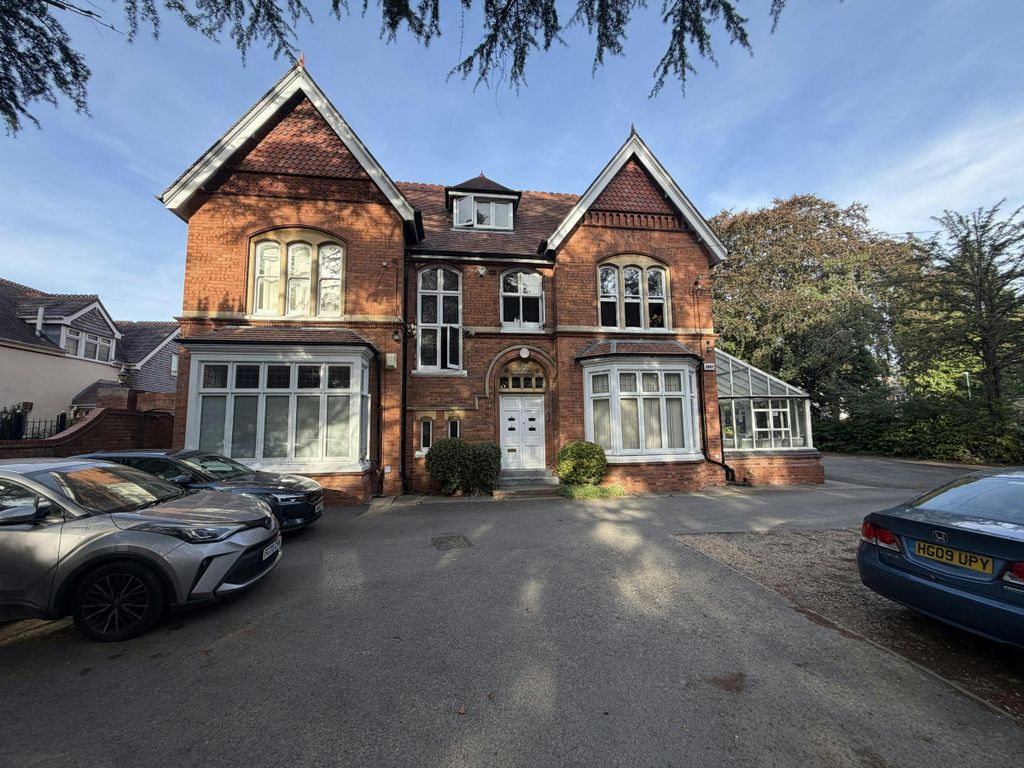 Property photo 2 of 3 1 Manor Road - Main Entrance.Jpg