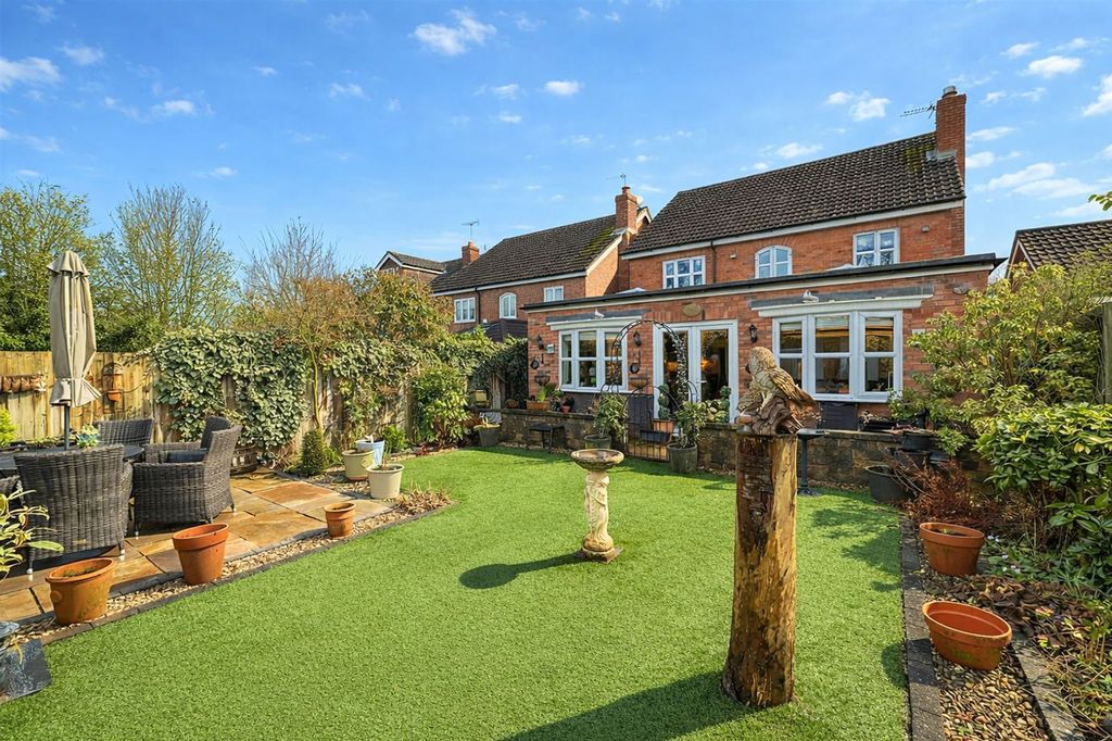 Property photo 1 of 26