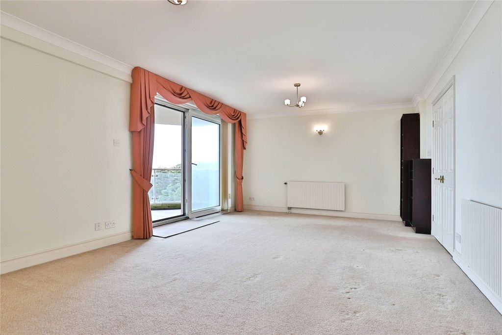 Property photo 3 of 20 Picture No. 20