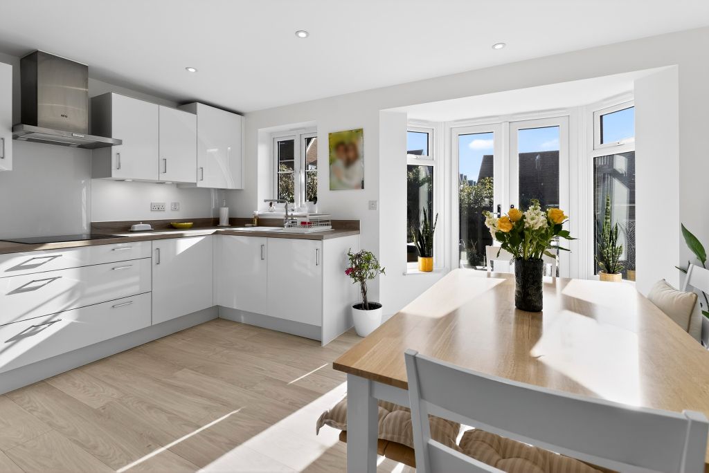 Property photo 3 of 17