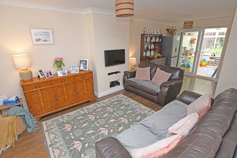 Property photo 3 of 16 Photo 9