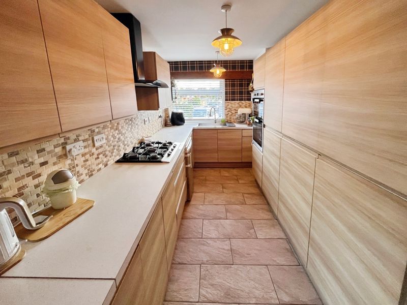 Property photo 3 of 24 Kitchen