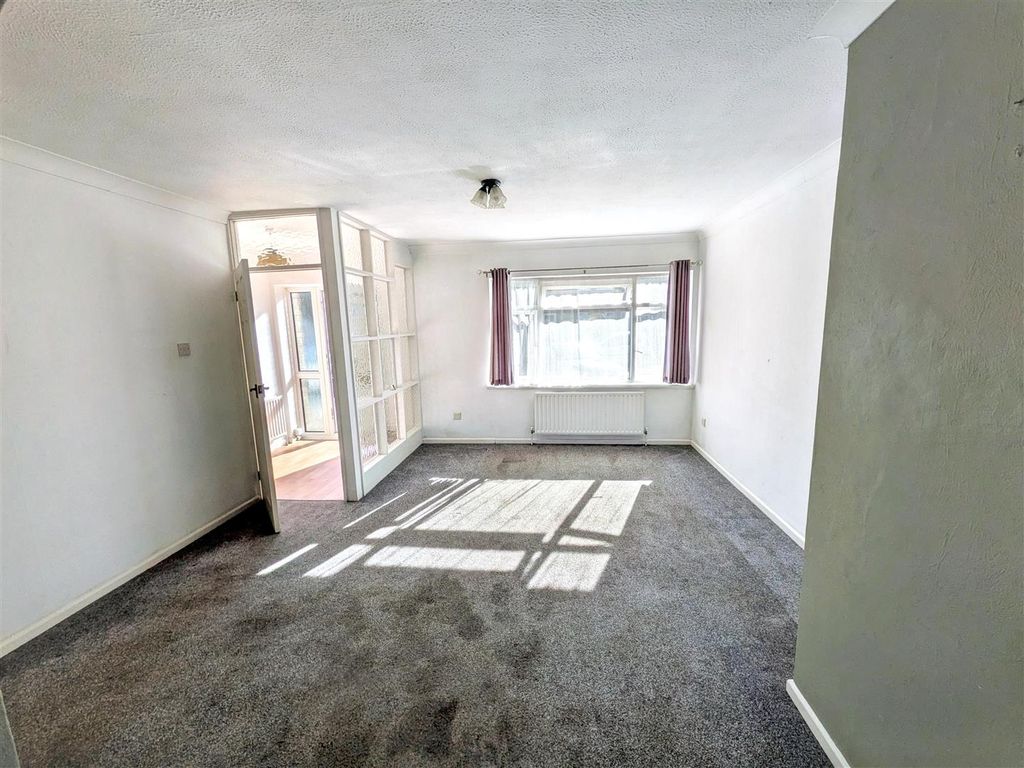 Property photo 3 of 15 Living Room 2 New.Jpg