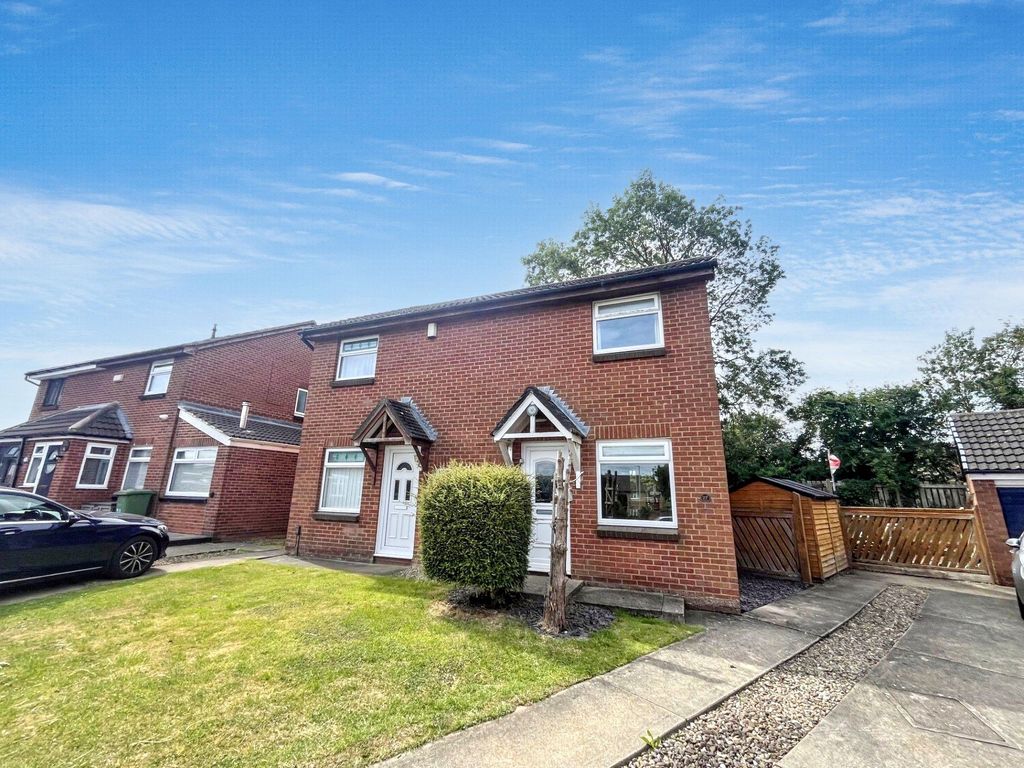 Property photo 1 of 8