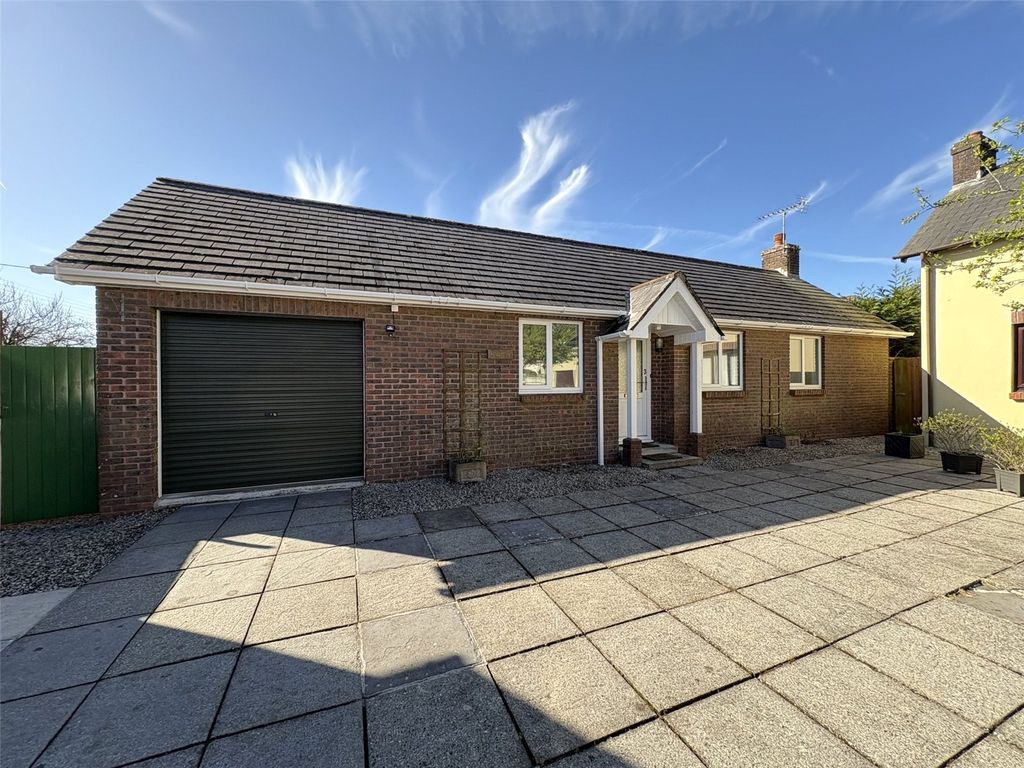 Property photo 1 of 18 Picture No. 23