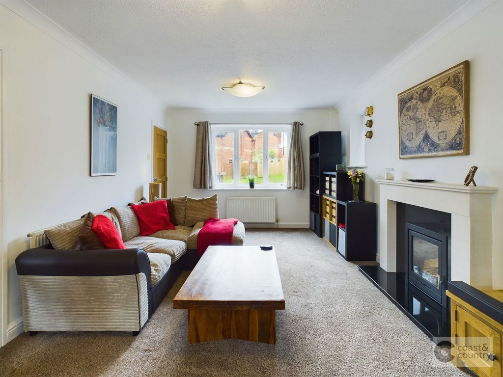 Property photo 3 of 21