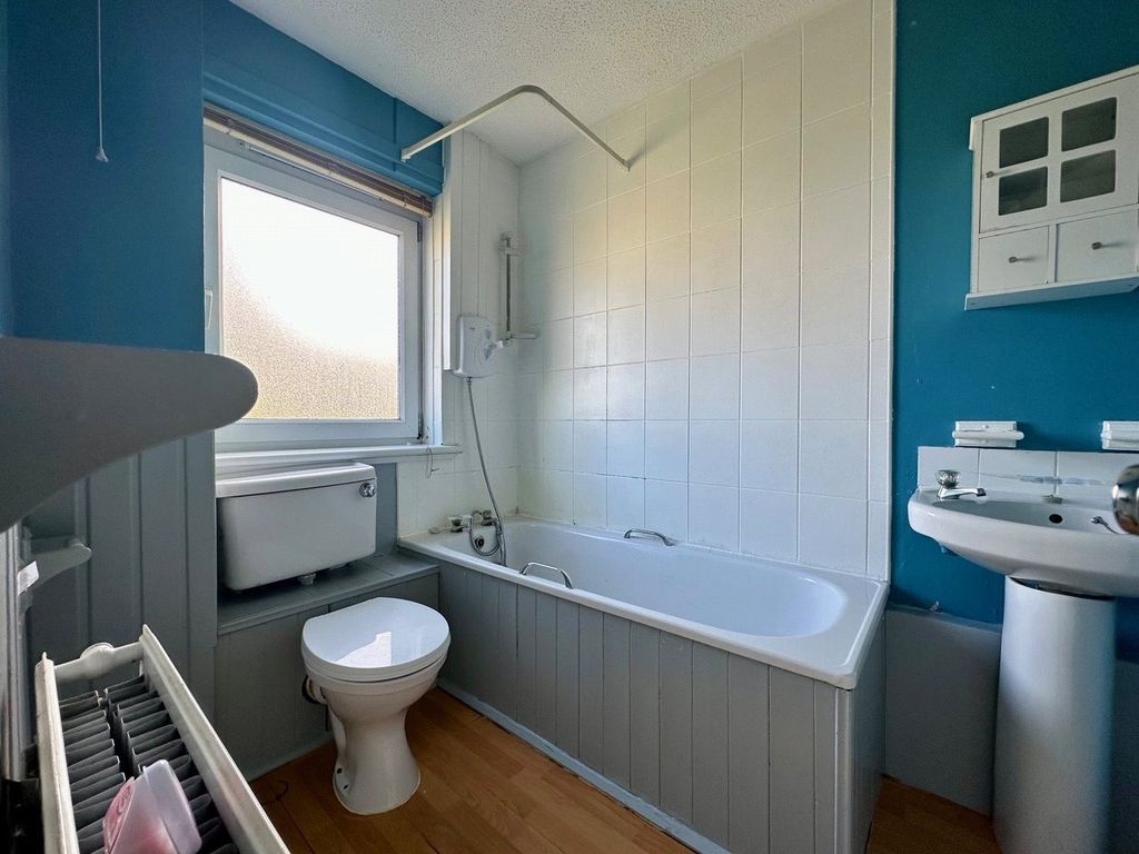 Property photo 3 of 7 Picture No. 04