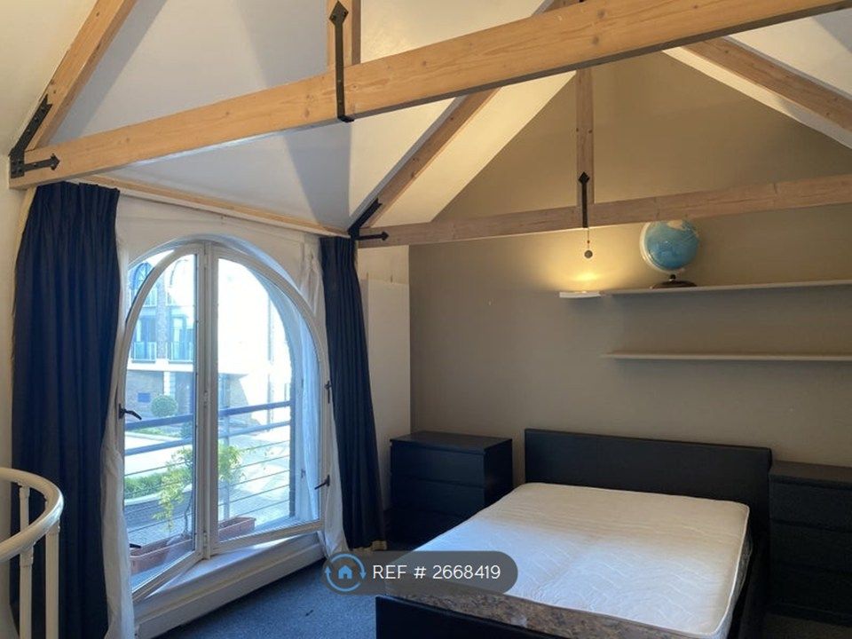 Property photo 1 of 12 Double Room