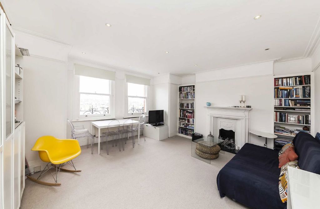 Property photo 3 of 5