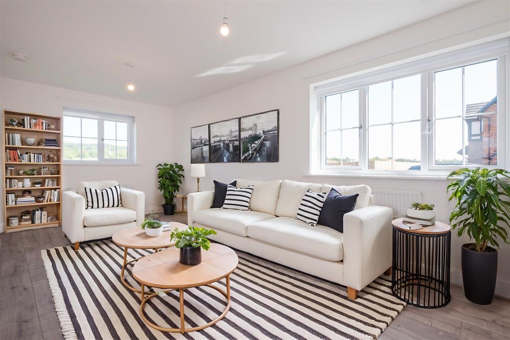 Property photo 2 of 13 Living Room.Jpg