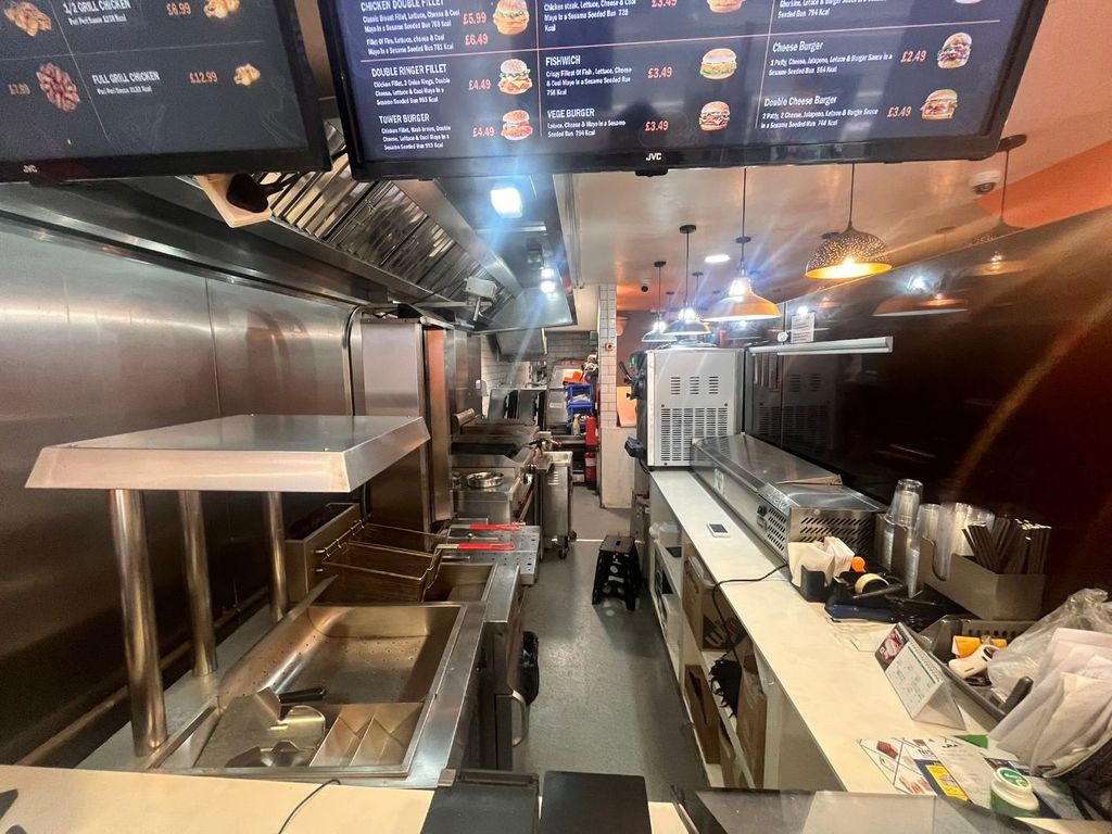 Property photo 2 of 9