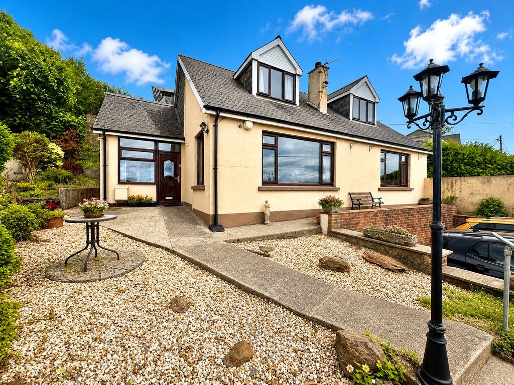 Property photo 1 of 18 Picture No. 14