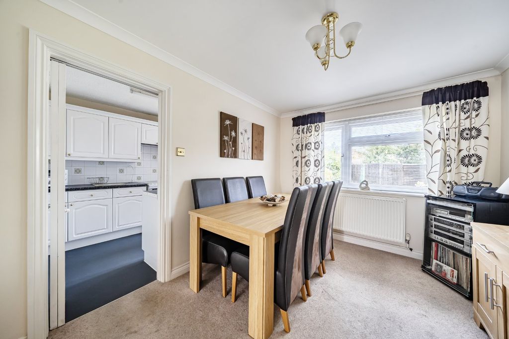 Property photo 3 of 17 Picture No. 01