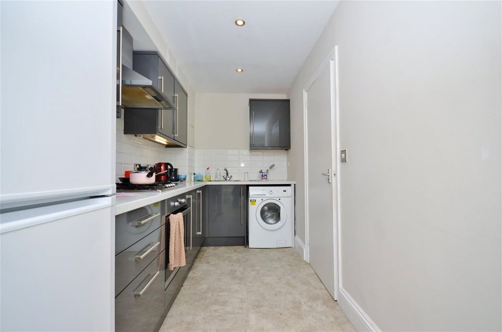 Property photo 2 of 5 Picture No. 04