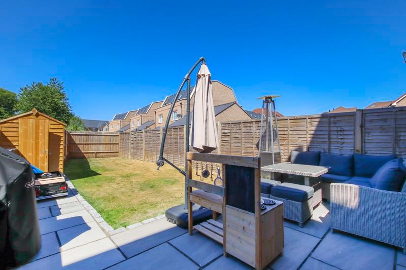 Property photo 3 of 10 Photo 9
