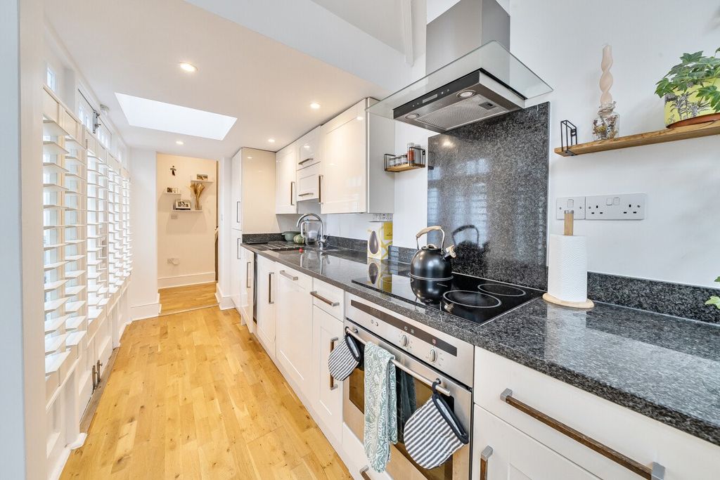 Property photo 3 of 12 Picture No. 03