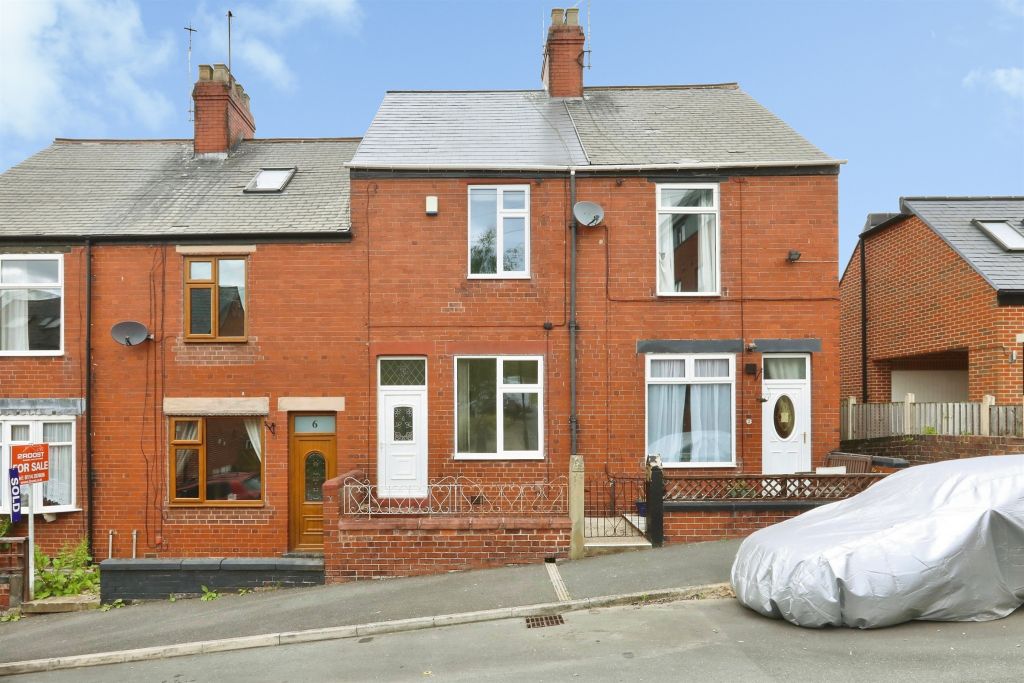 Property photo 1 of 12