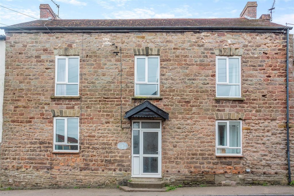 Property photo 1 of 31