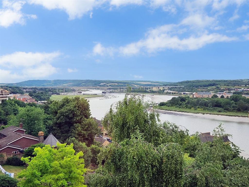 Property photo 3 of 8 View