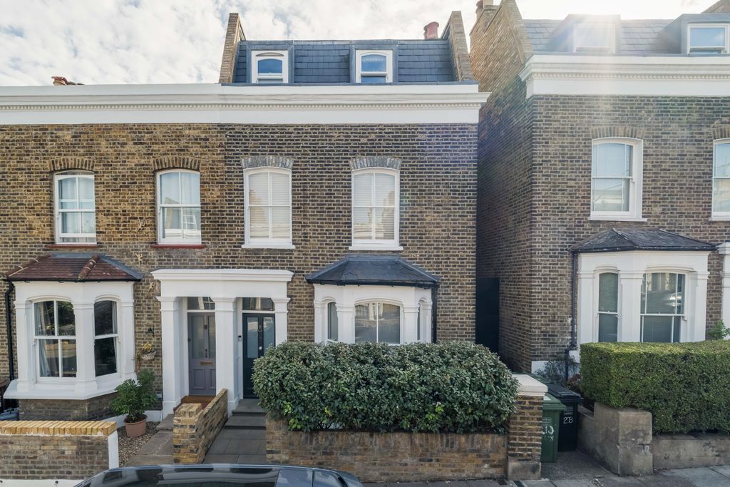 Property photo 1 of 23