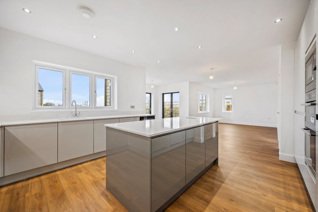 Property photo 3 of 14 Picture No. 08