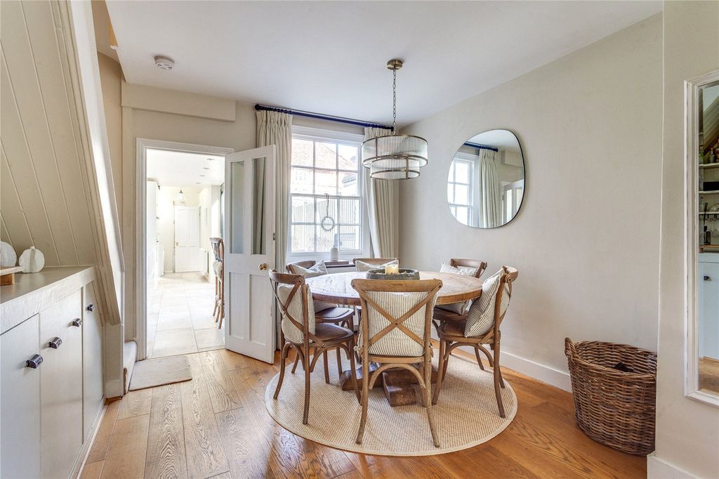 Property photo 3 of 15 Dining Room