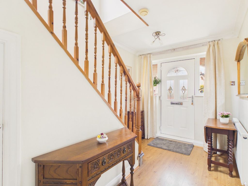 Property photo 3 of 23 5112903