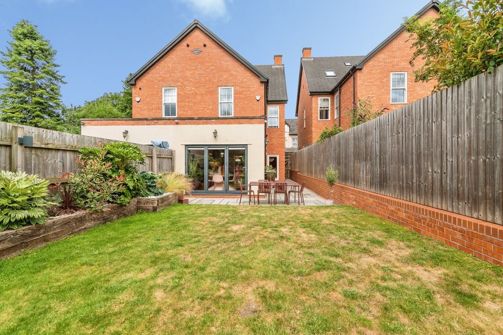 Property photo 1 of 26 Pbox-Img.Jpg