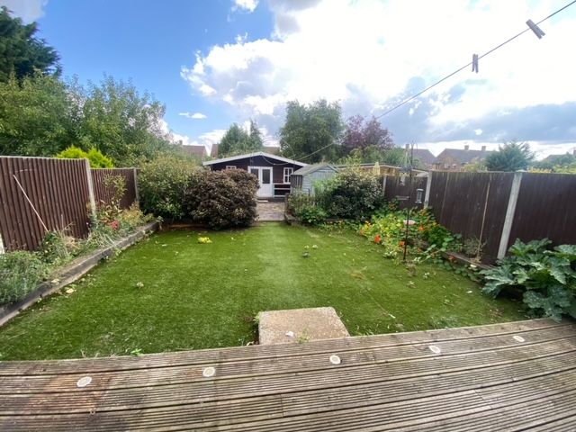 Property photo 2 of 13 Garden