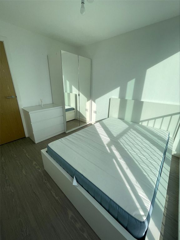 Property photo 2 of 13 Picture No. 03