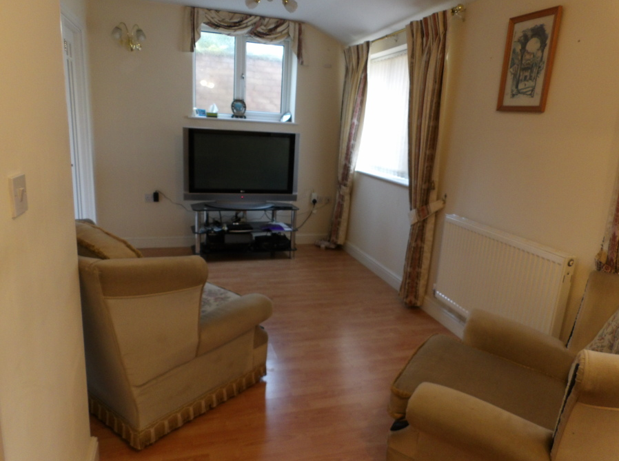 Property photo 3 of 4