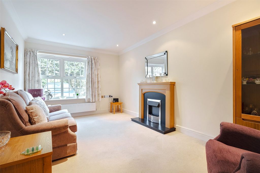 Property photo 3 of 12 Picture No. 08