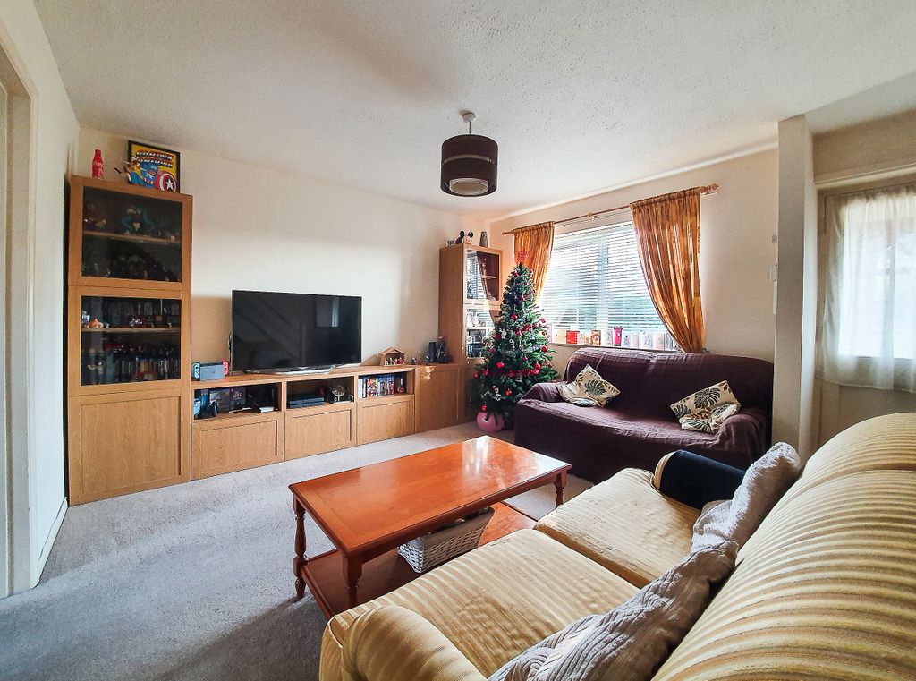 Property photo 2 of 9 54_Pettis_Road-02