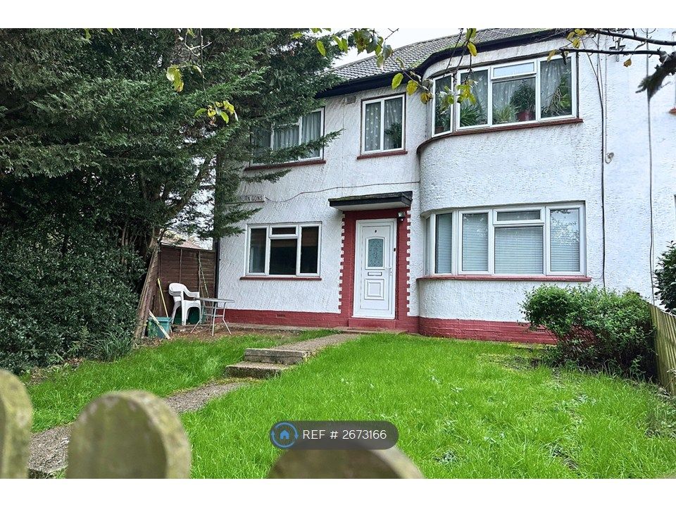 Property photo 3 of 7 Entrance + Private Garden