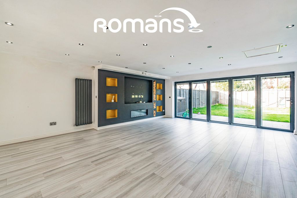 Property photo 3 of 12 Property Image