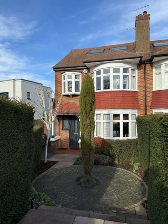 Property photo 1 of 25