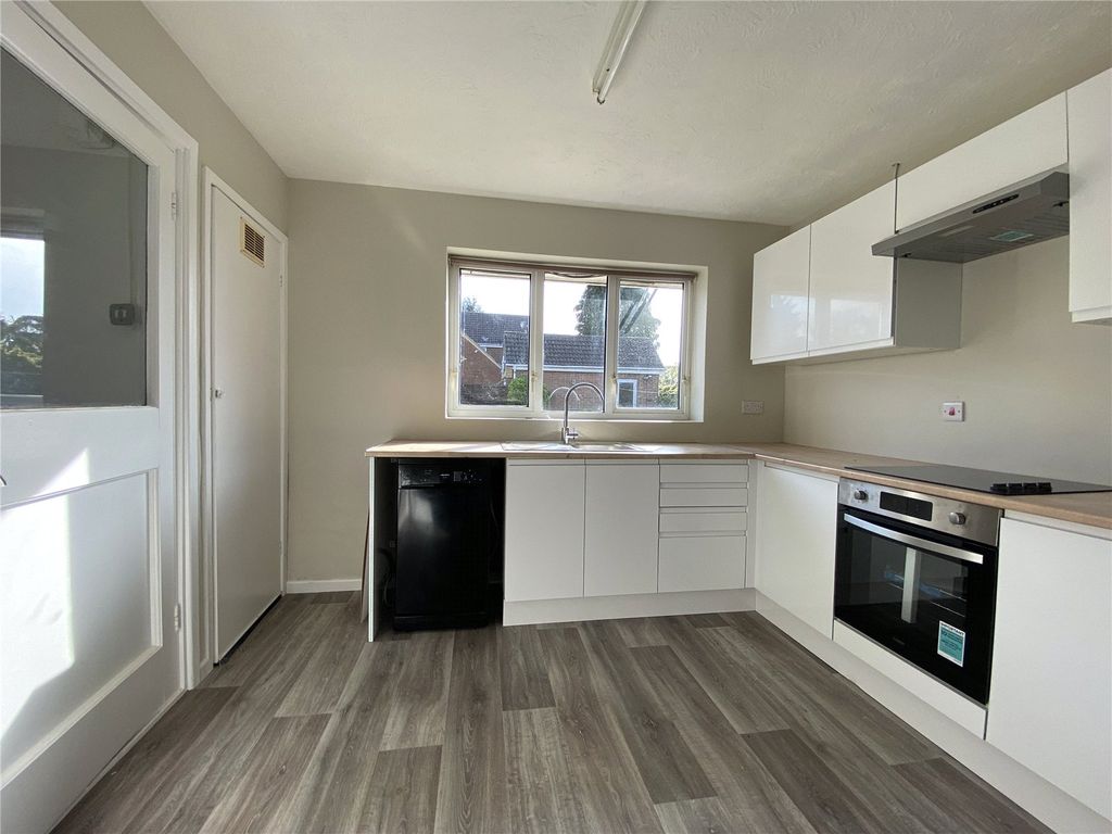 Property photo 3 of 16 Picture No. 09