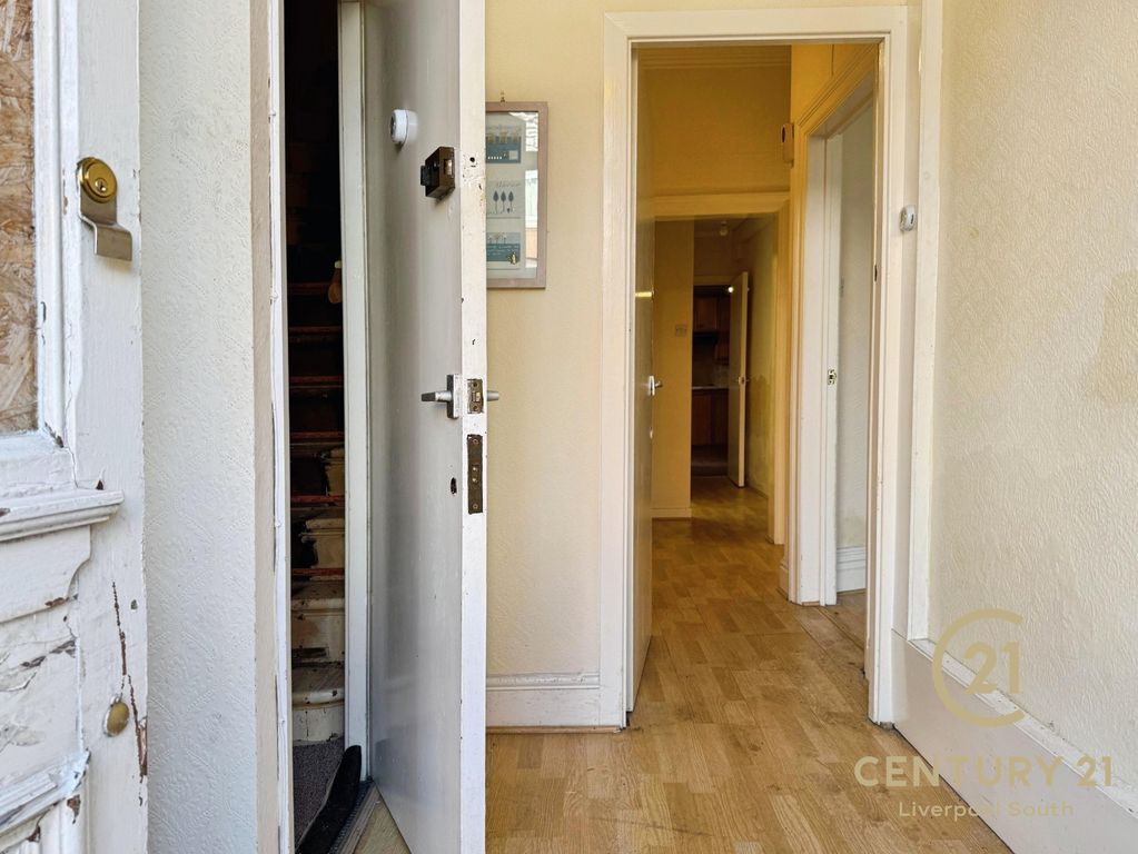 Property photo 2 of 22