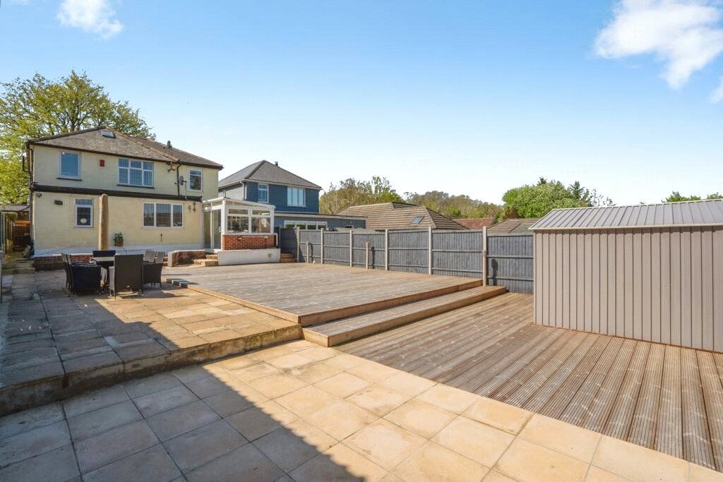 Property photo 2 of 17 Picture No. 01
